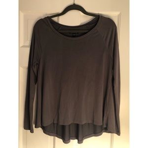 American Eagle Gray Top w/ Gathered Back